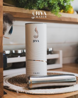 Voda je viac než len chemická zlúčenina: je to živý substrát, schopný uchovávať a prenášať informácie a energiu. 🌀 Vedecké...